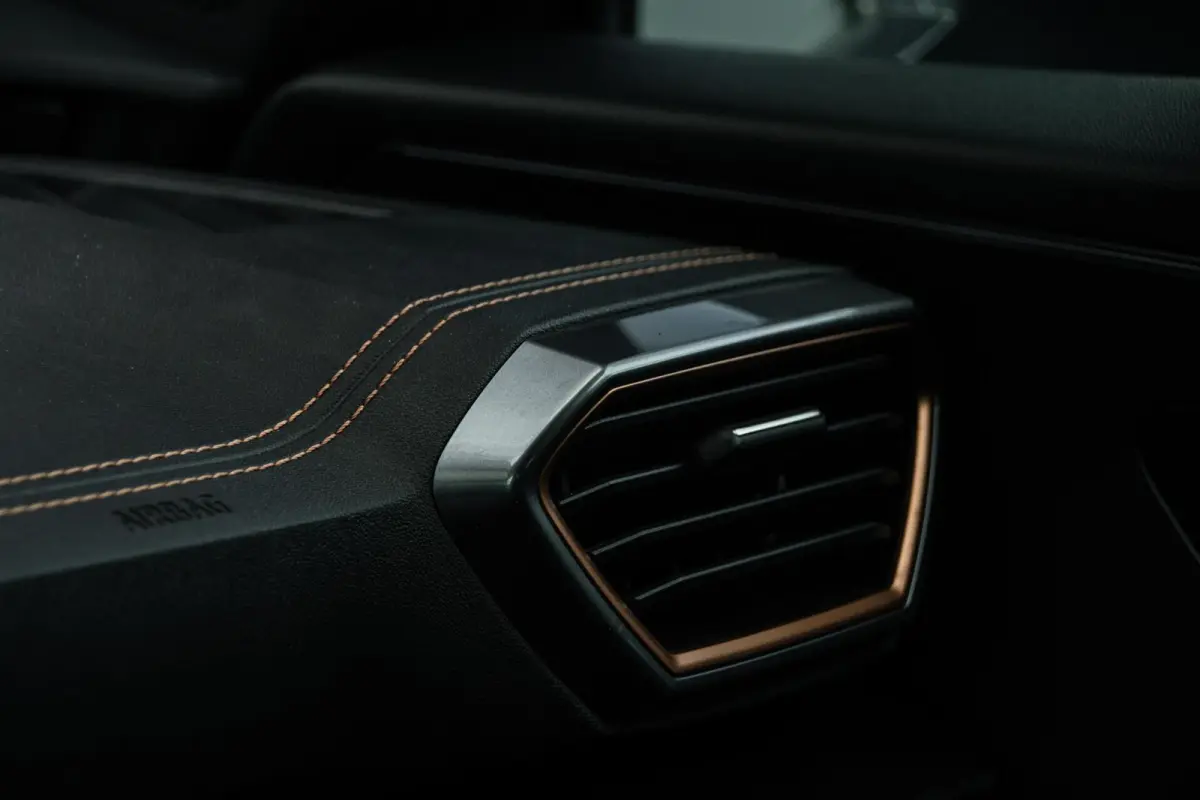 1.4 e-Hybrid VZ Performance|DAB|19''|Camera