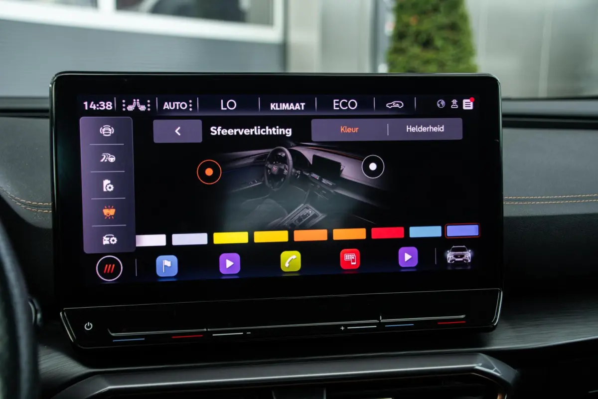 1.4 e-Hybrid VZ Performance|DAB|19''|Camera