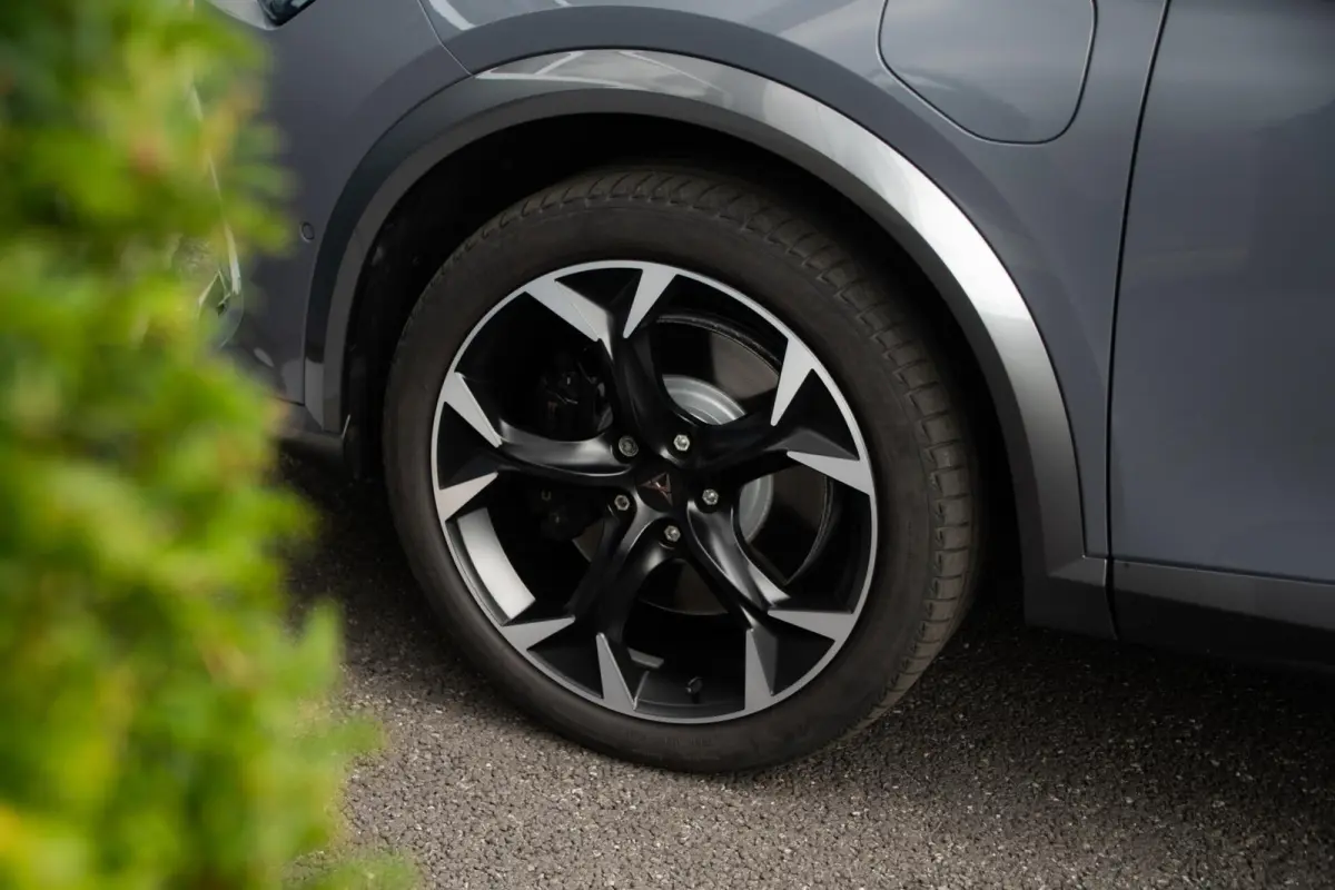 1.4 e-Hybrid VZ Performance|DAB|19''|Camera