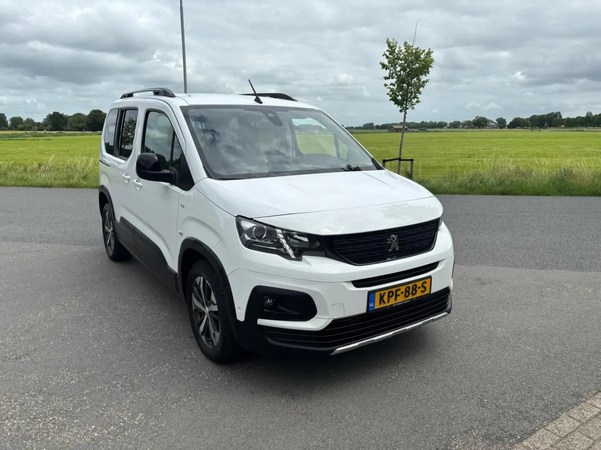 130pk GT-Line Automaat STAAT RIJKLAAR