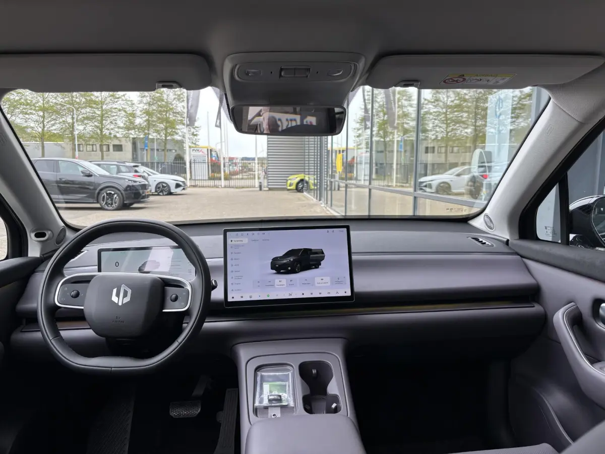 Design 28.4 kWh 360 Camera Panoramadak zeer compleet