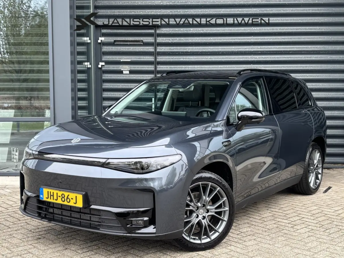 Design 28.4 kWh 360 Camera Panoramadak zeer compleet