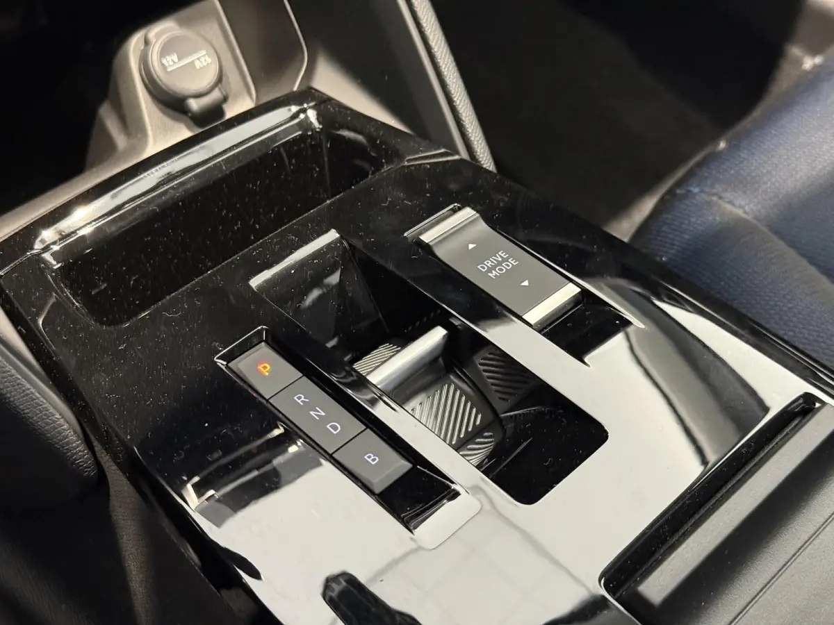 Plus 156pk Extended range 54 kWh | APPLE CARPLAY & ANDROID AUTO | CAMERA | STOELVERWARMING | DEMO AUTO |