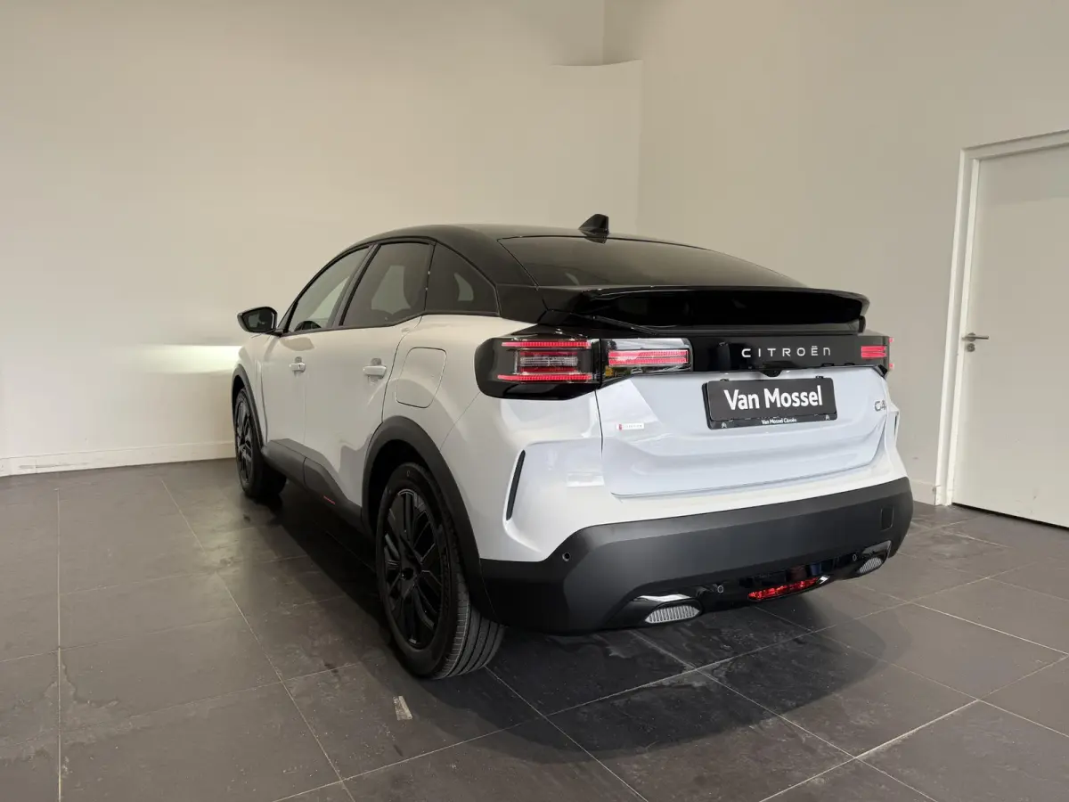 Plus 156pk Extended range 54 kWh | APPLE CARPLAY & ANDROID AUTO | CAMERA | STOELVERWARMING | DEMO AUTO |