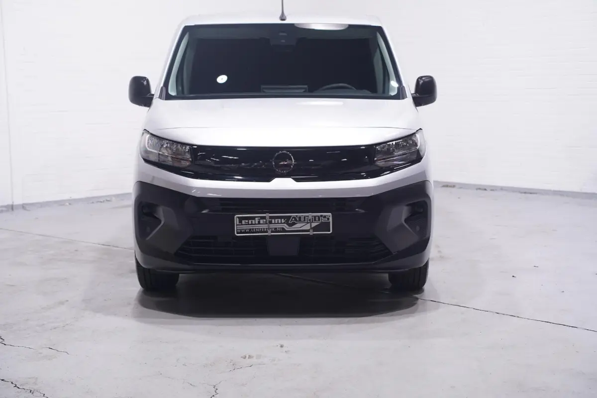 1.5 BlueHDi 102 pk L1 Airco, Camera achter Apple Carplay, NAP, Laadruimte Pakket, PDC achter, 2-Zits
