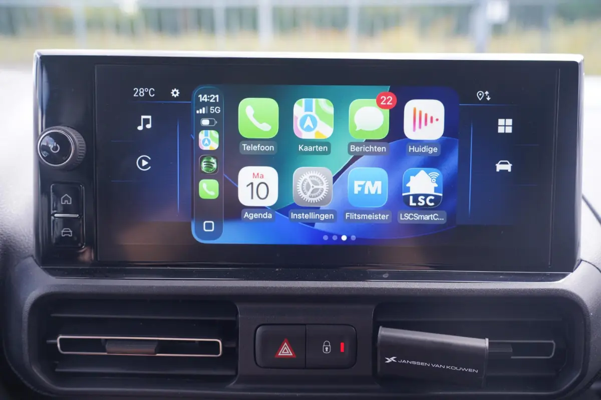1.5 BlueHDi 102 pk L1 Airco, Camera achter Apple Carplay, NAP, Laadruimte Pakket, PDC achter, 2-Zits