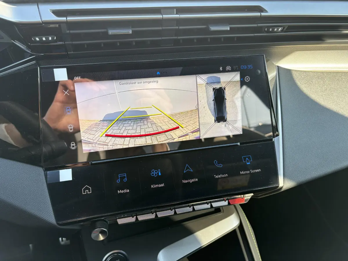 1.6 GT Exclusive Plug-In Hybrid 240 | Nieuw model! | Panoramadak | Lederen stoelen | Camera | Apple Carplay/Android Auto