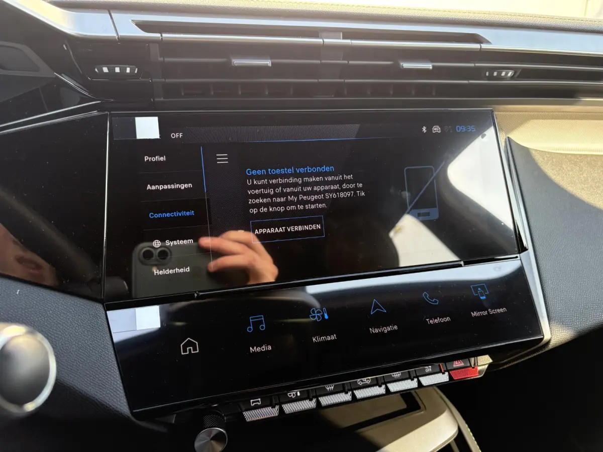 1.6 GT Exclusive Plug-In Hybrid 240 | Nieuw model! | Panoramadak | Lederen stoelen | Camera | Apple Carplay/Android Auto