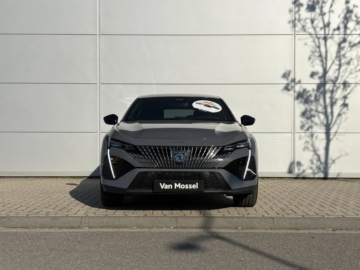 1.6 GT Exclusive Plug-In Hybrid 240 | Nieuw model! | Panoramadak | Lederen stoelen | Camera | Apple Carplay/Android Auto