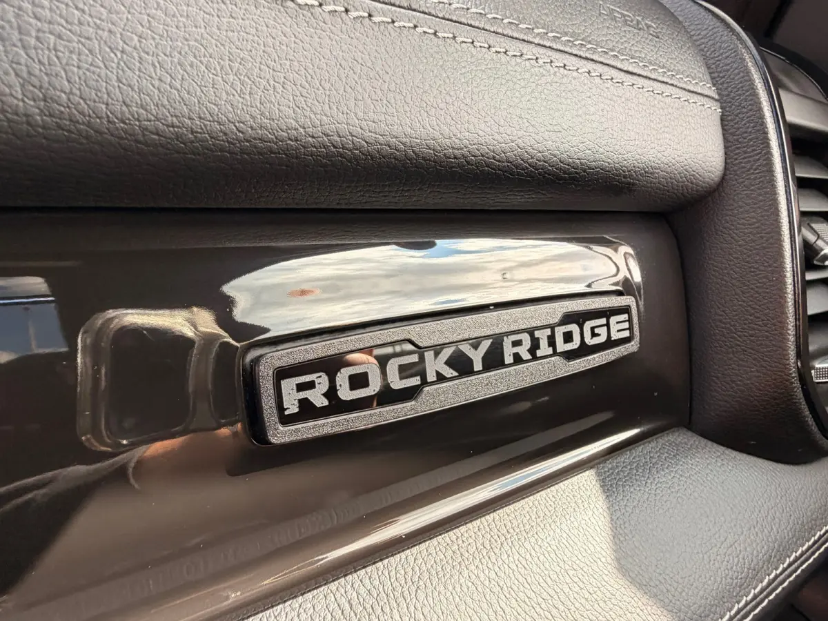 1500 5.7 V8 4x4 Crew Cab , ROCKY RIDGE UNIEK!!! , DIKSTE VAN NL , NIEUWSTAAT COMPLEET NIEUW