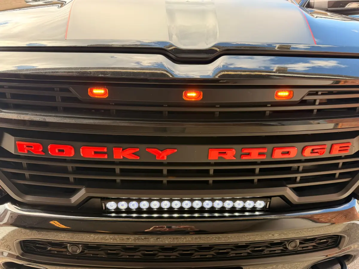 1500 5.7 V8 4x4 Crew Cab , ROCKY RIDGE UNIEK!!! , DIKSTE VAN NL , NIEUWSTAAT COMPLEET NIEUW