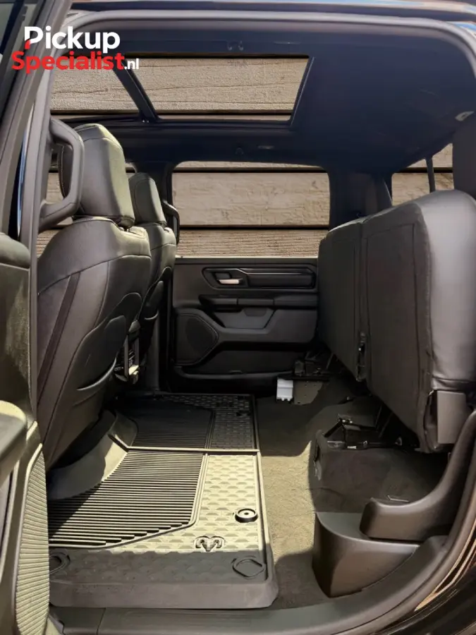 1500 5.7 V8 4x4 Crew Cab , ROCKY RIDGE UNIEK!!! , DIKSTE VAN NL , NIEUWSTAAT COMPLEET NIEUW
