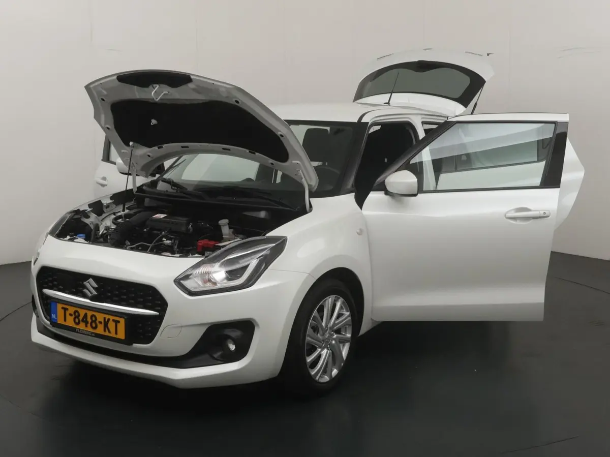 1.2 Style Smart Hybrid Automaat