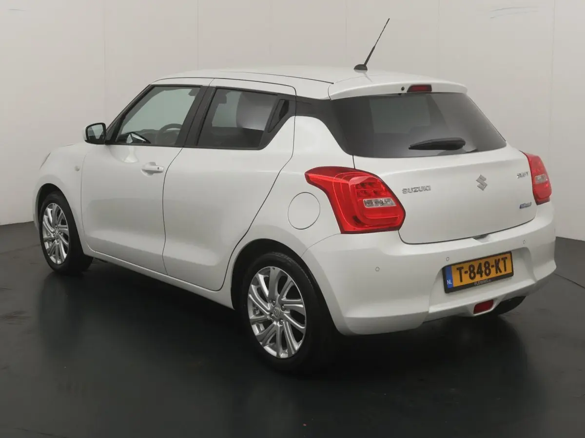 1.2 Style Smart Hybrid Automaat