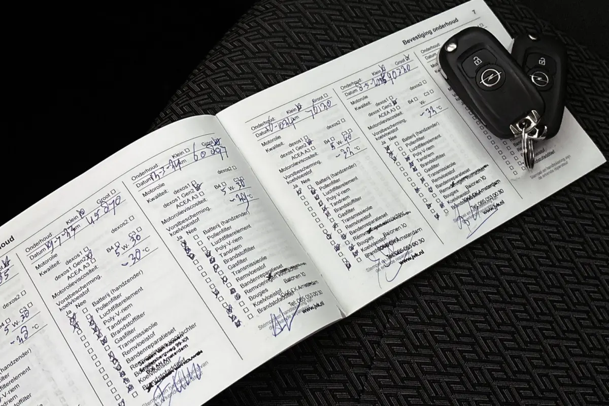 1.4 Turbo Online Edition Trekhaak Navi Camera Apple CarPlay