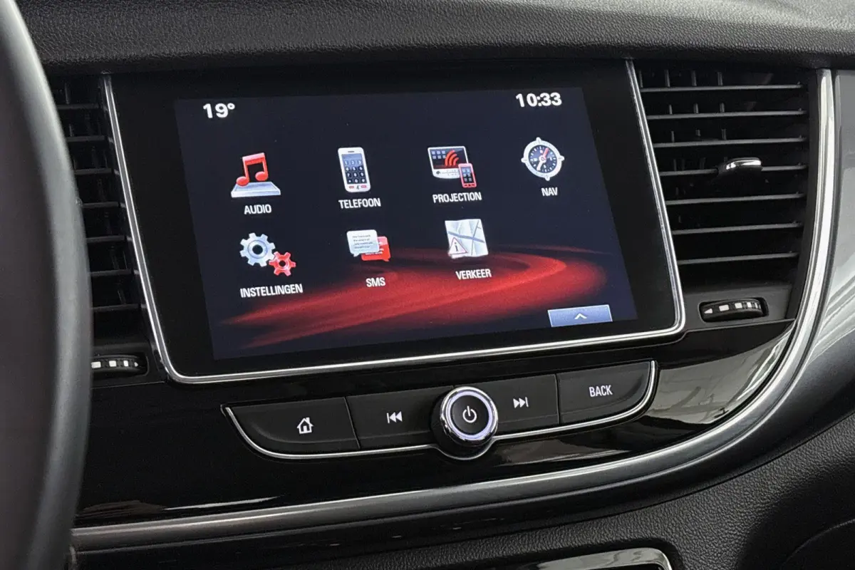 1.4 Turbo Online Edition Trekhaak Navi Camera Apple CarPlay