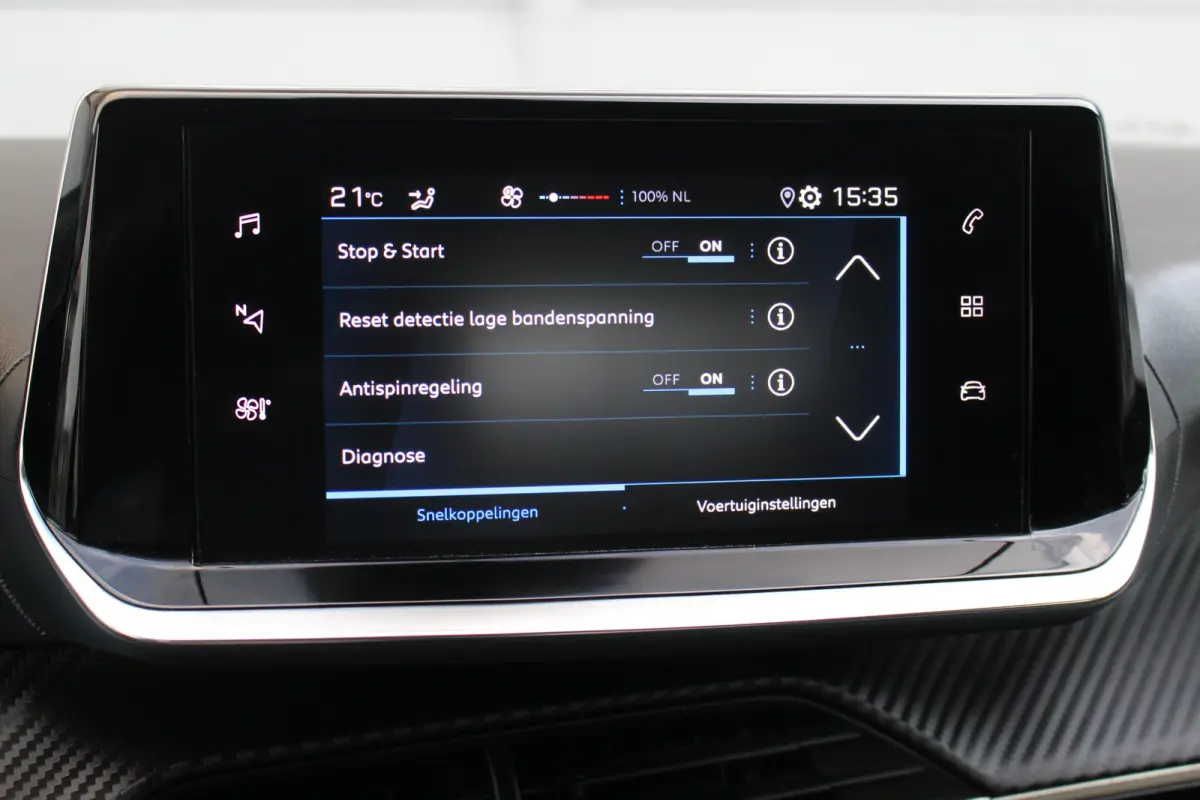 1.2 Active | Cruise | Carplay | Airco | DAB | Centrale vergrendeling | | Cruise | Carplay | Airco | DAB | Centrale vergrendeling |