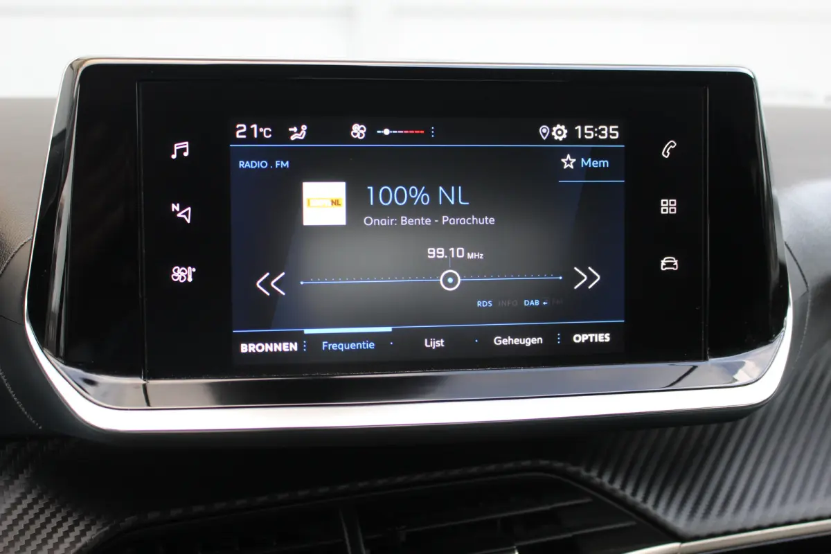 1.2 Active | Cruise | Carplay | Airco | DAB | Centrale vergrendeling | | Cruise | Carplay | Airco | DAB | Centrale vergrendeling |