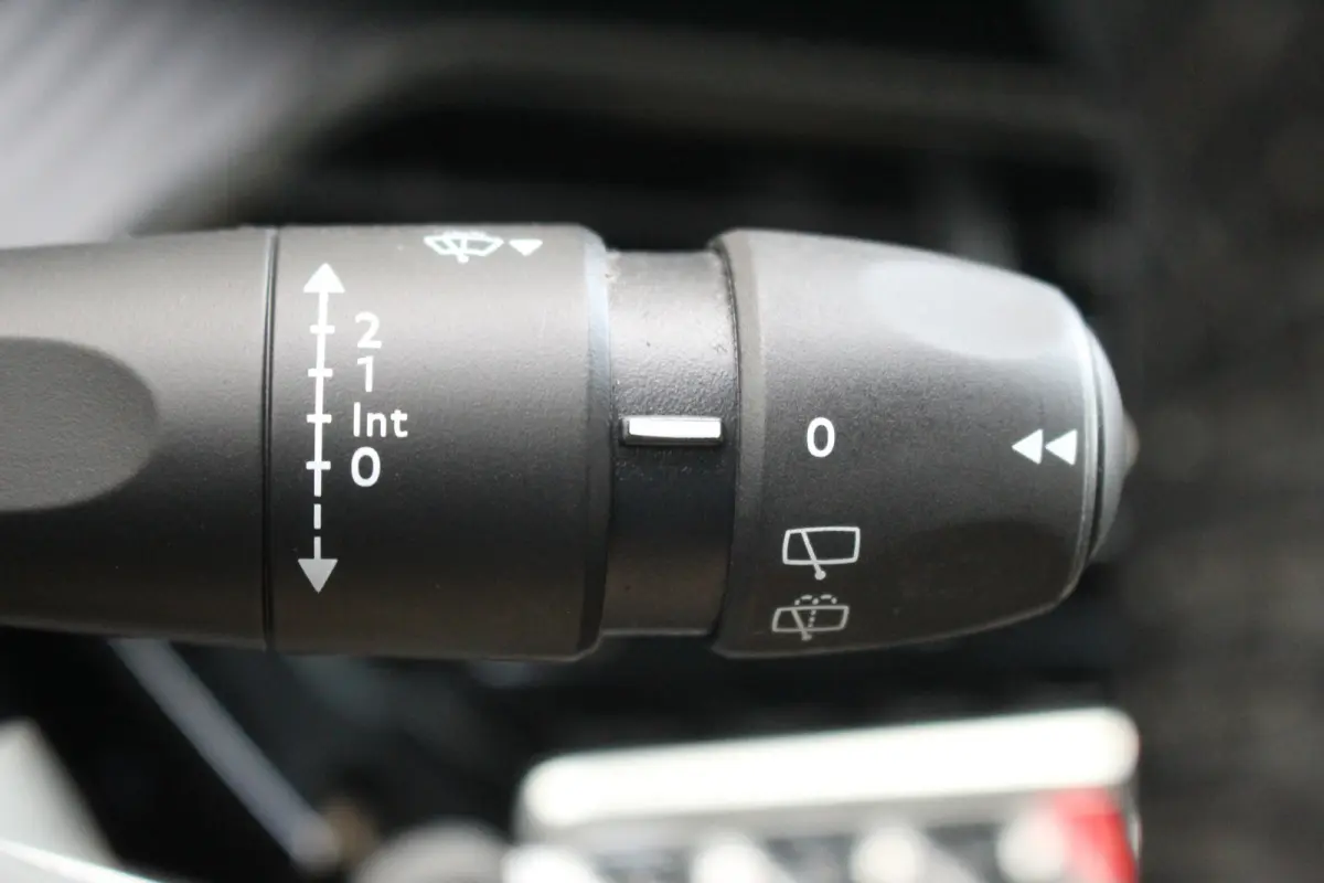 1.2 Active | Cruise | Carplay | Airco | DAB | Centrale vergrendeling | | Cruise | Carplay | Airco | DAB | Centrale vergrendeling |