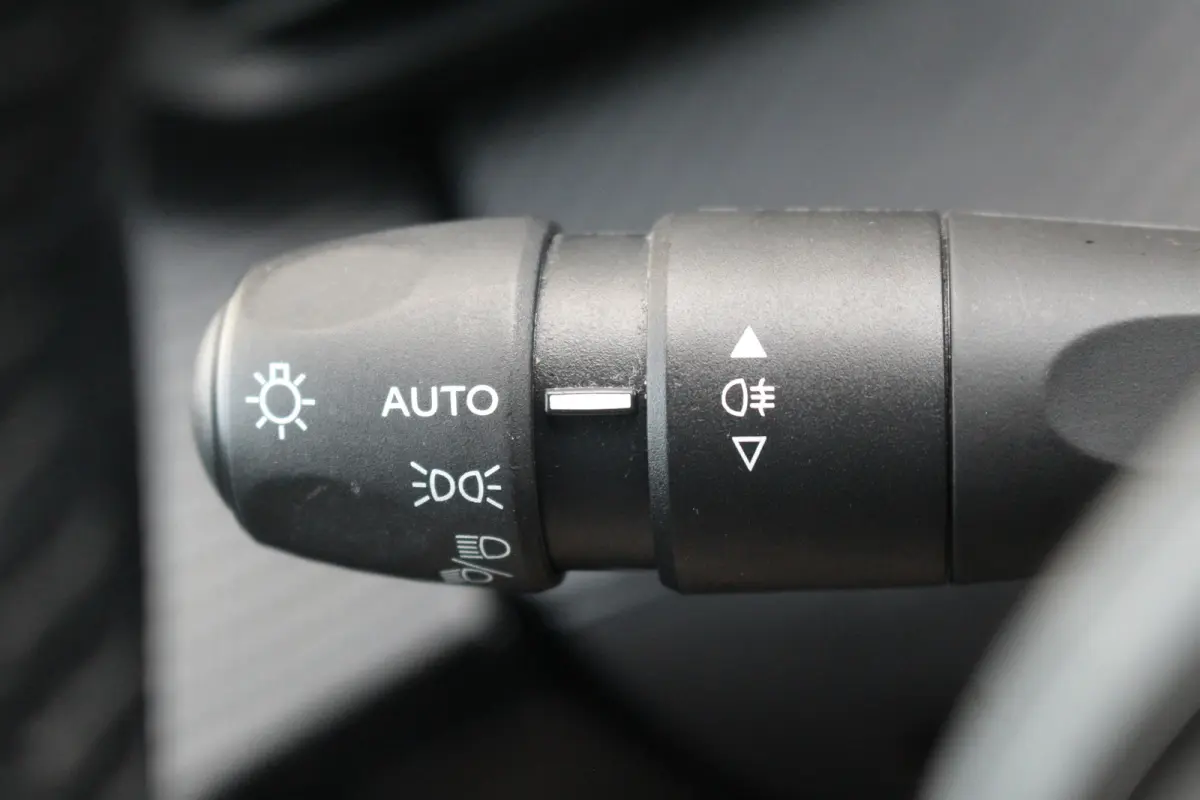 1.2 Active | Cruise | Carplay | Airco | DAB | Centrale vergrendeling | | Cruise | Carplay | Airco | DAB | Centrale vergrendeling |