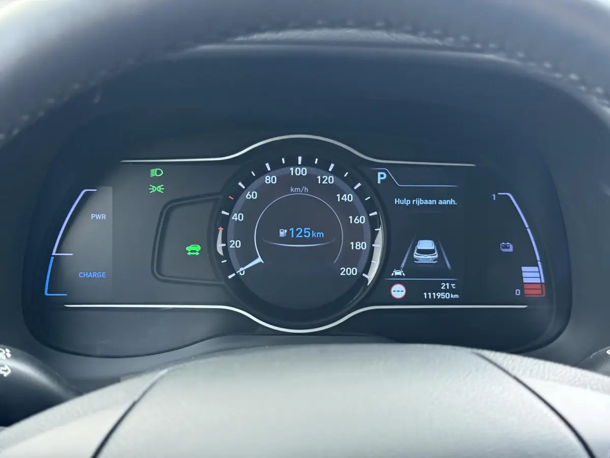 Limited 64kWh | 1ste eigenaar | ACCU 98% | LEER | Electrische stoelen | Dodehoekdetectie | AUTOMAAT