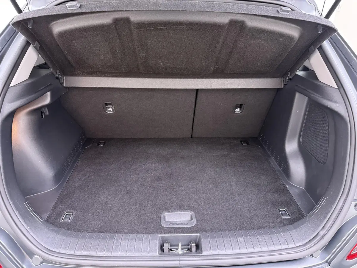 Limited 64kWh | 1ste eigenaar | ACCU 98% | LEER | Electrische stoelen | Dodehoekdetectie | AUTOMAAT