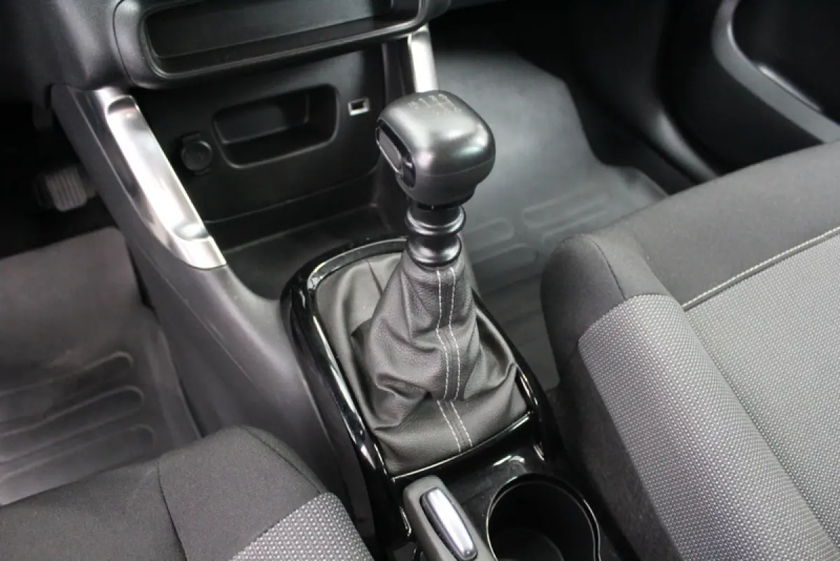 1.2 PureTech S&S Feel 111PK, RIJKLAAR | CARPLAY | CLIMATE CONTROLE | CRUISE CONTROLE