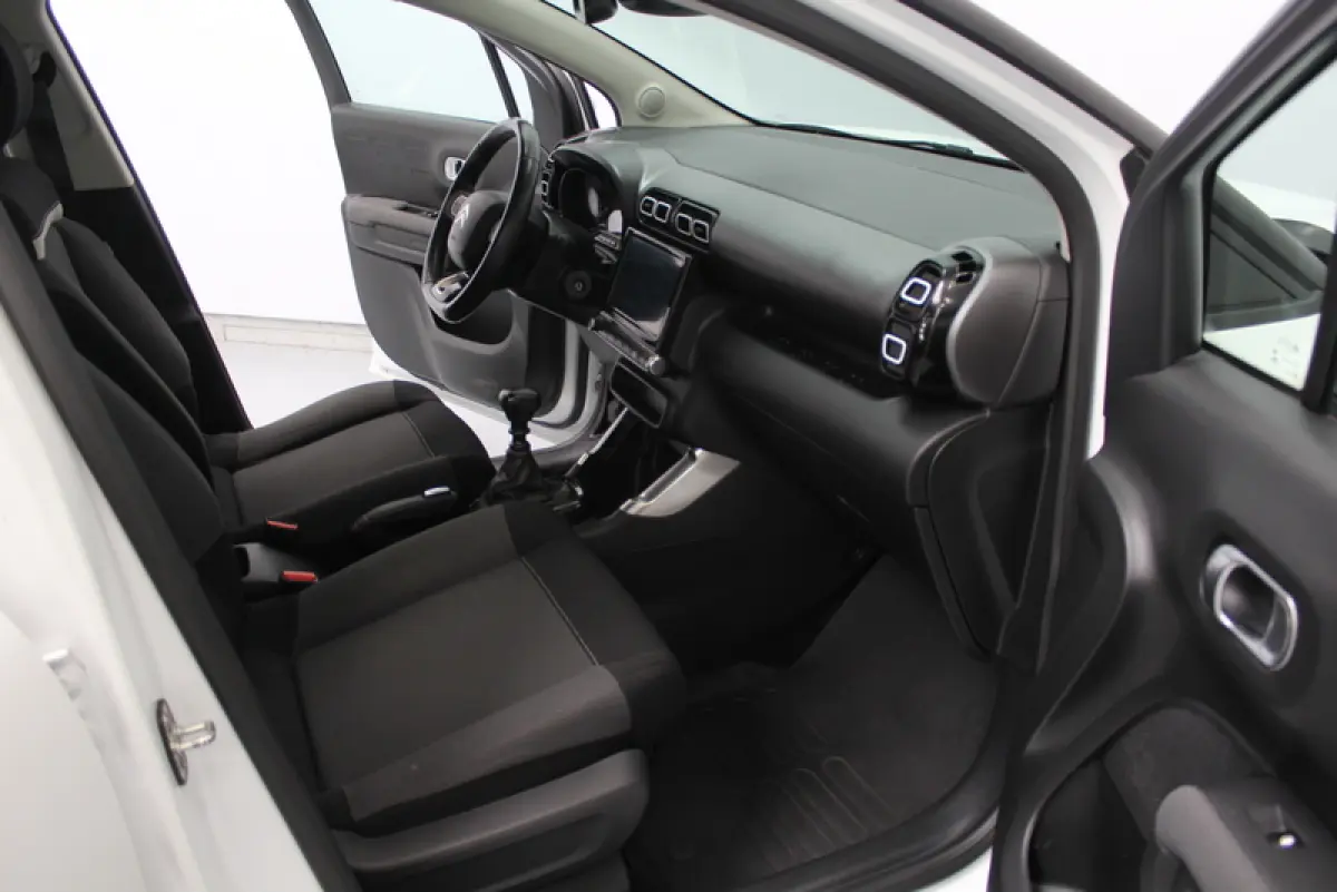 1.2 PureTech S&S Feel 111PK, RIJKLAAR | CARPLAY | CLIMATE CONTROLE | CRUISE CONTROLE