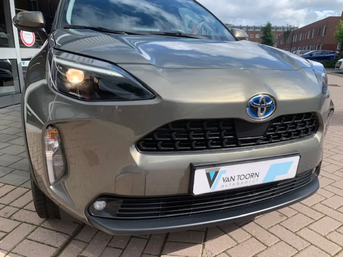 1.5 Hybrid Active, achteruitrijcamera, Applecarplay .