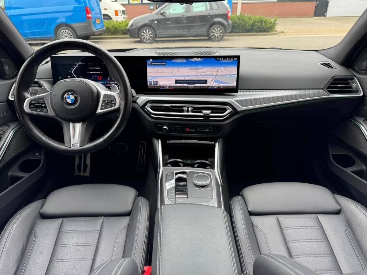M340i LCI xDrive ACC Pano Leder Camera Trekhaak H/K HUD
