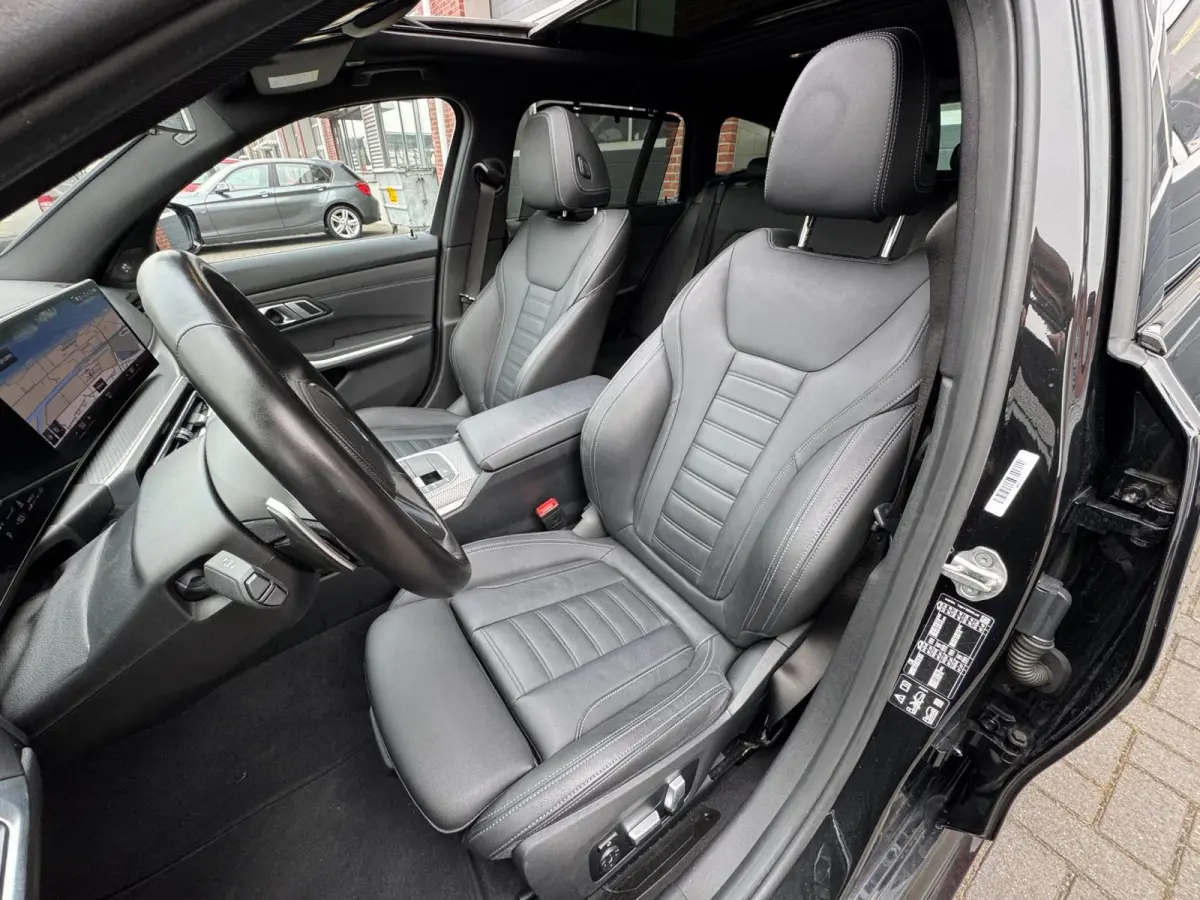 M340i LCI xDrive ACC Pano Leder Camera Trekhaak H/K HUD