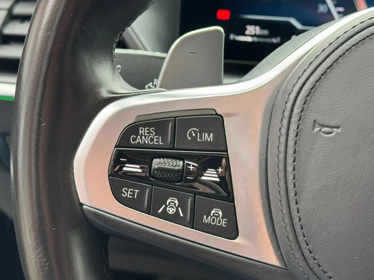 M340i LCI xDrive ACC Pano Leder Camera Trekhaak H/K HUD