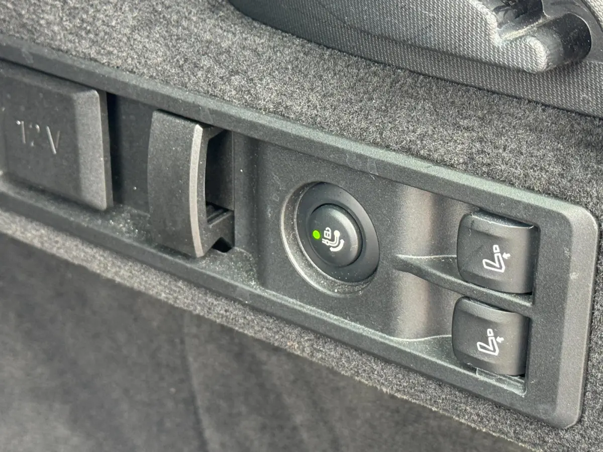 M340i LCI xDrive ACC Pano Leder Camera Trekhaak H/K HUD