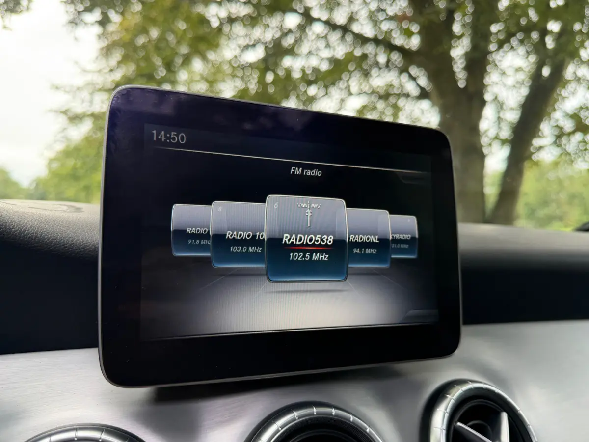 180 AMG Night Edition Plus | Panoramadak + Navi Nu € 10.975,-!!!