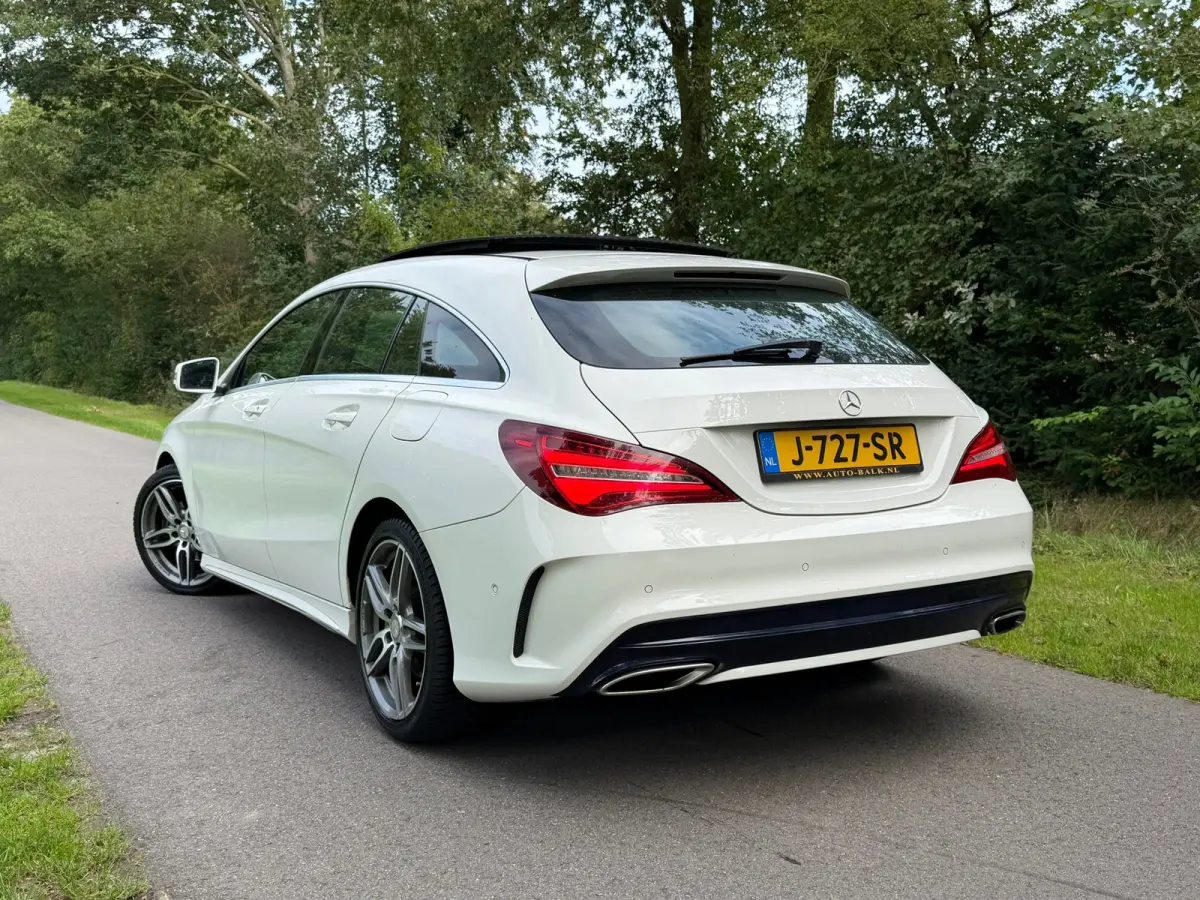 180 AMG Night Edition Plus | Panoramadak + Navi Nu € 10.975,-!!!