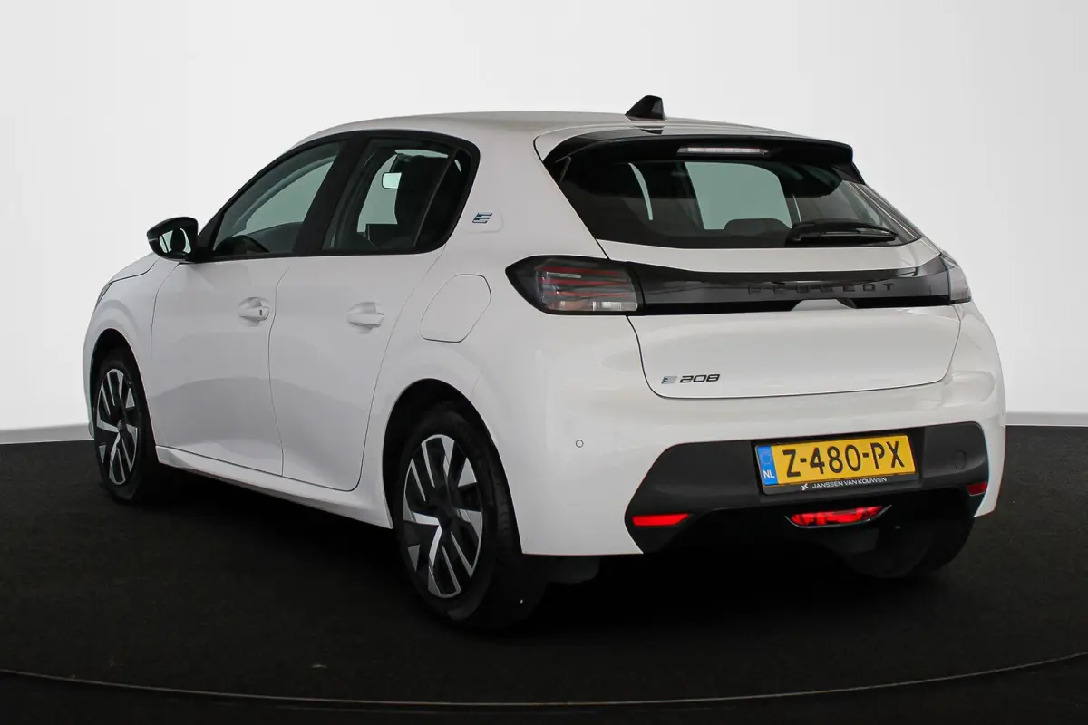 EV Active 50 kWh Navigatie Climate Control Apple CarPlay SOH 100%