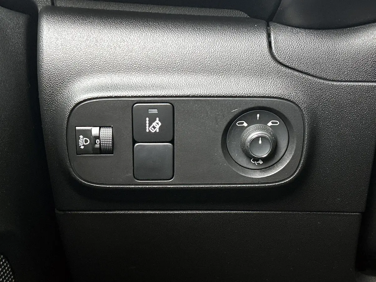 1.2 S&S Feel Edition | Climate Control | Apple Carplay/Android Auto | Parkeersensoren Achter | Cruise Control |