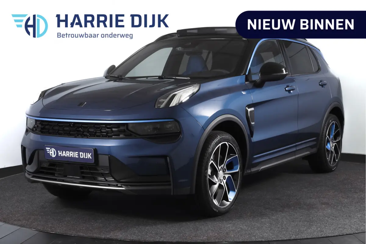 1.5 PHEV 261PK MY23 | Donkere hemel | 360 Camera | 7.4 kWh boordlader | S/K-panodak | Adapt. Cruise | Memory | Elek. klep | LM 20" | 0723