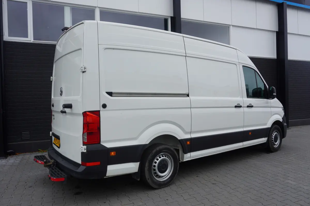 2.0 TDI L3H3 177PK Automaat 3.500KG EURO 6 - Airco - Navi - Cruise - €18.900,- Excl.