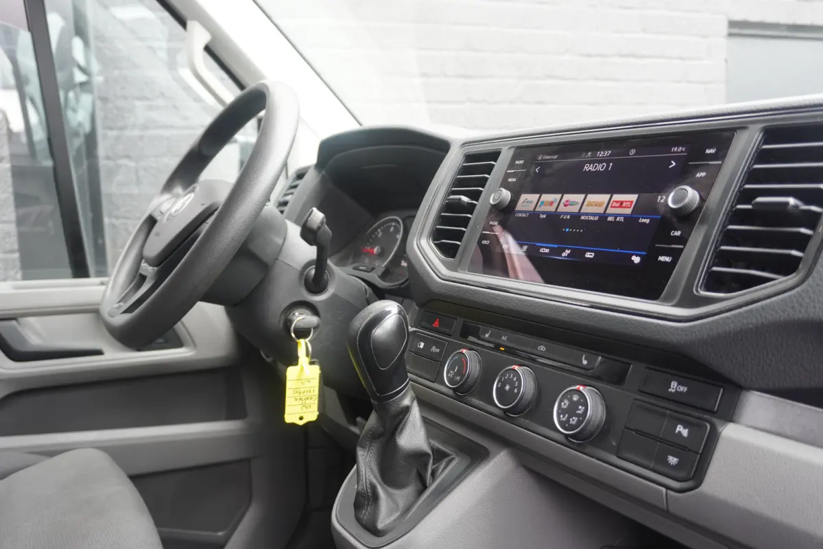 2.0 TDI L3H3 177PK Automaat 3.500KG EURO 6 - Airco - Navi - Cruise - €18.900,- Excl.
