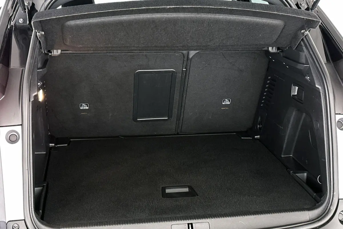 1.6 PureTech GT Panoramadak FOCAL Trekhaak Memory Stoelverwarming
