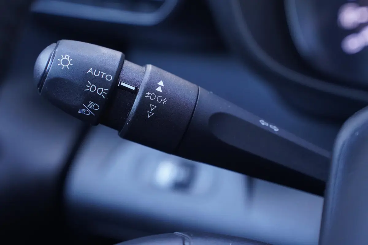 1.5 BlueHDi 102 pk L1 Navi, Camera, Airco Apple Carplay, Cruise Control, NAP, PDC achter, 2-Zits