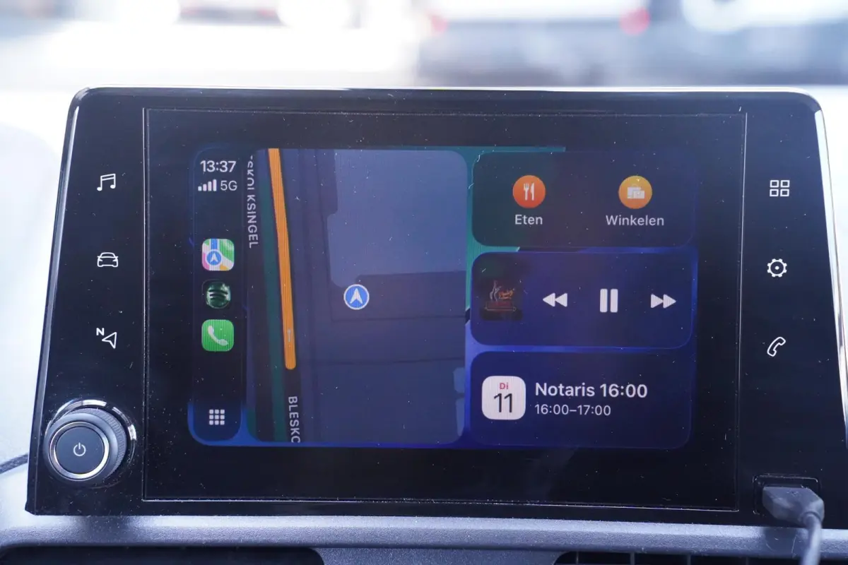 1.5 BlueHDi 102 pk L1 Navi, Camera, Airco Apple Carplay, Cruise Control, NAP, PDC achter, 2-Zits