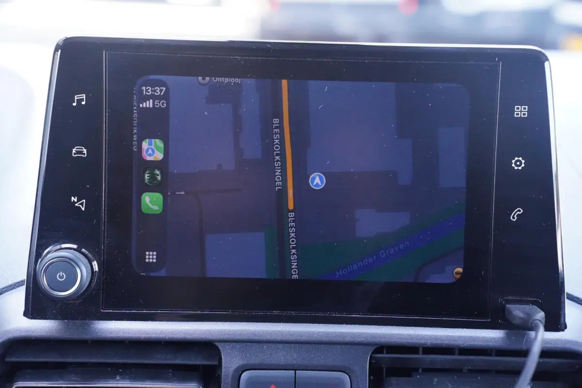 1.5 BlueHDi 102 pk L1 Navi, Camera, Airco Apple Carplay, Cruise Control, NAP, PDC achter, 2-Zits