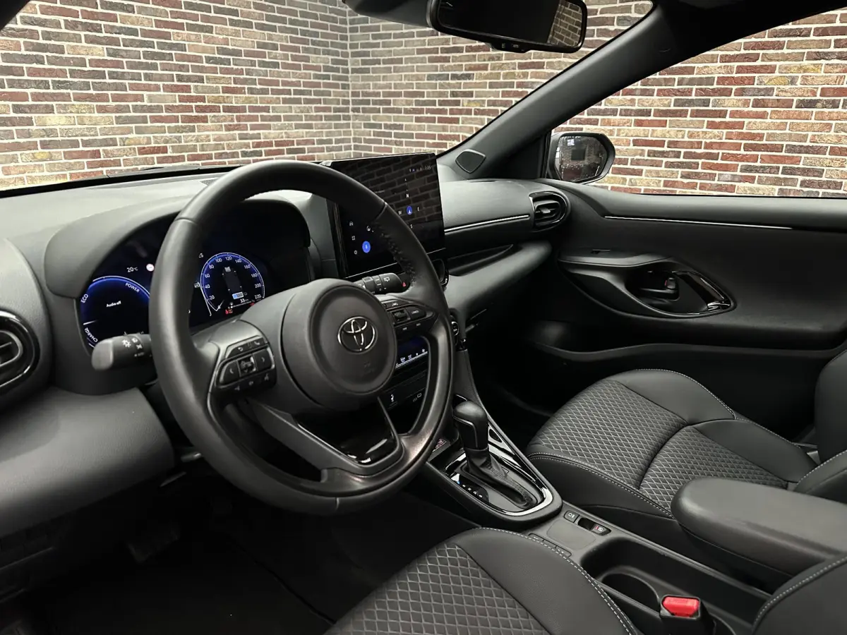 1.5 Hybrid 130 Executive Camera StoelVrwm StuurVrwm NAP