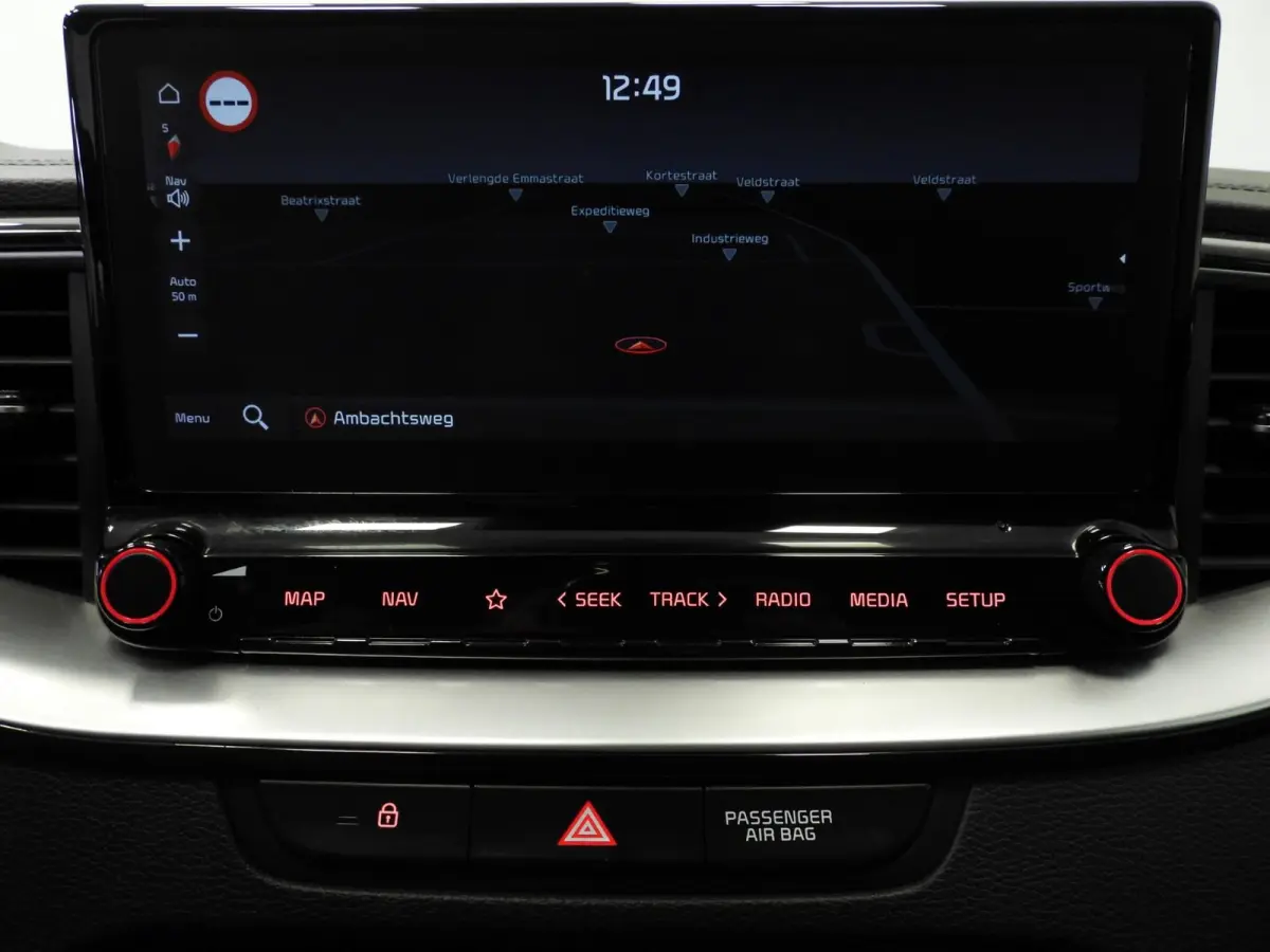 1.6 GDi PHEV Plug-In DynamicLine NAVI/CAMERA/LED/18"LMV!