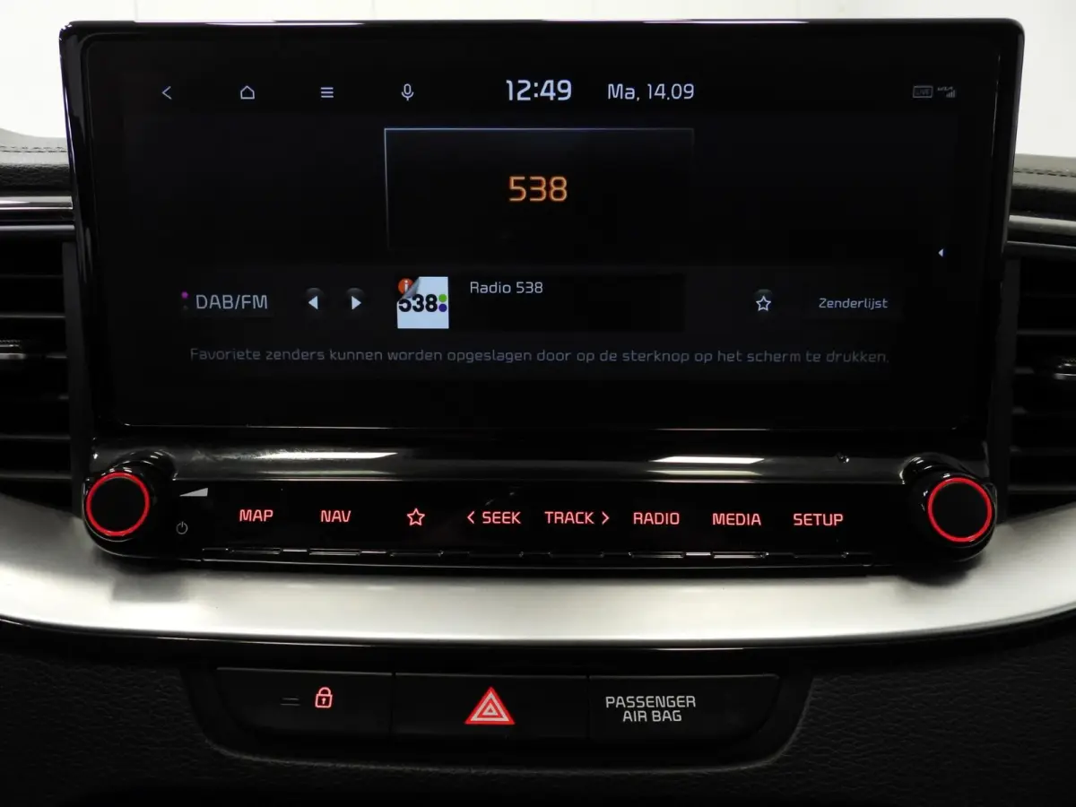 1.6 GDi PHEV Plug-In DynamicLine NAVI/CAMERA/LED/18"LMV!