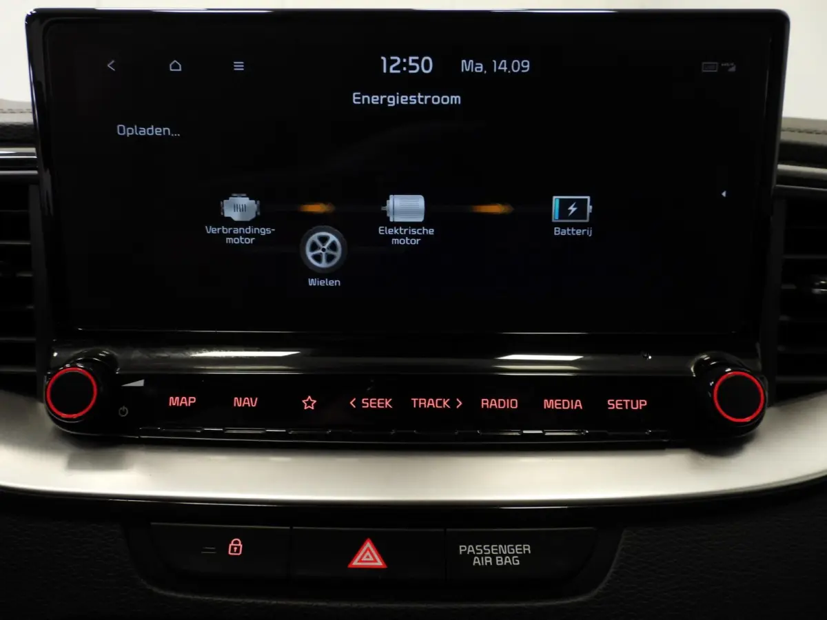 1.6 GDi PHEV Plug-In DynamicLine NAVI/CAMERA/LED/18"LMV!