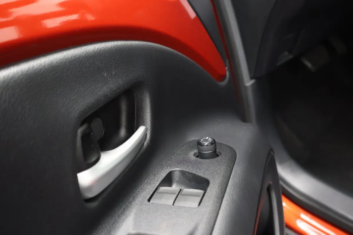 1.0 VVT-i AUT Premium | Open Dak | Cabrio
