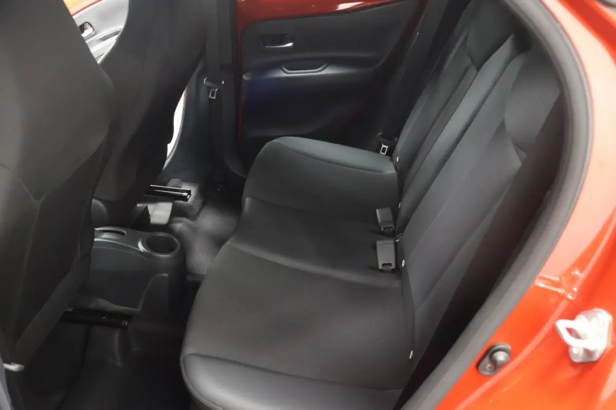 1.0 VVT-i AUT Premium | Open Dak | Cabrio